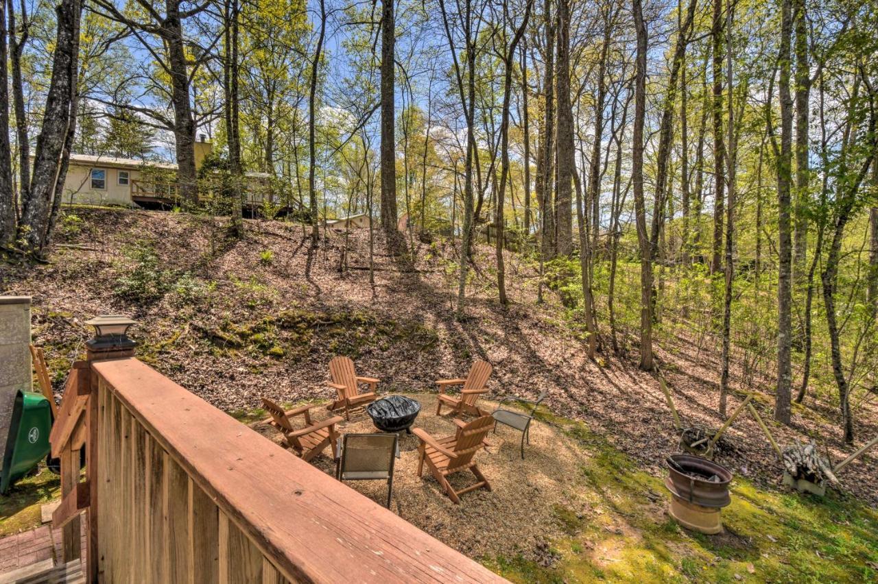 Cozy Hiawassee Cabin With Fire Pit And Mtn Views! Экстерьер фото
